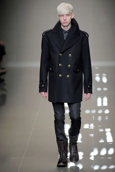 Look 35